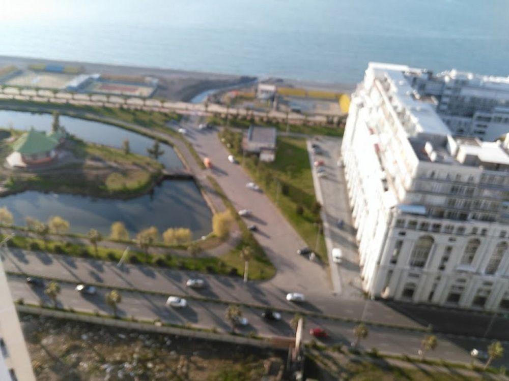 באטומי Penthouse Hotel מראה חיצוני תמונה