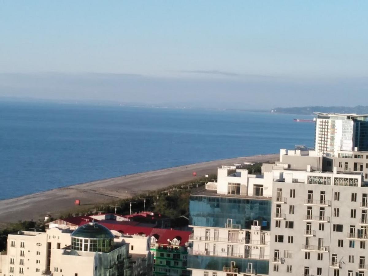 באטומי Penthouse Hotel מראה חיצוני תמונה