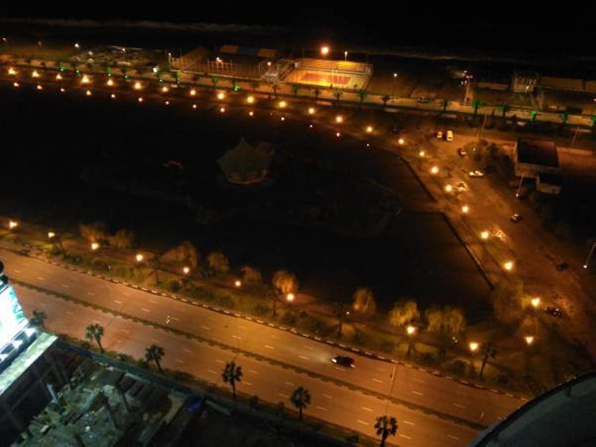באטומי Penthouse Hotel מראה חיצוני תמונה