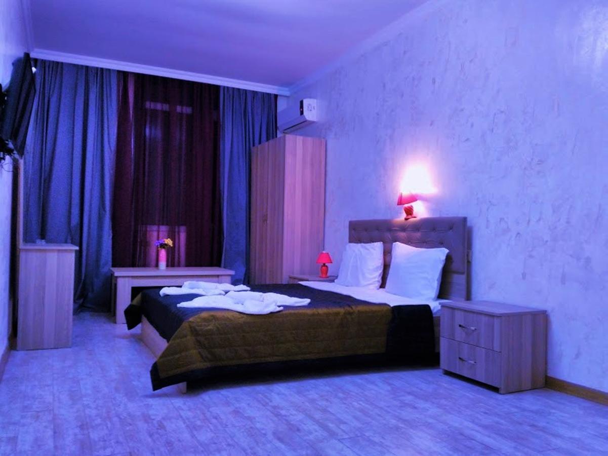 באטומי Penthouse Hotel מראה חיצוני תמונה