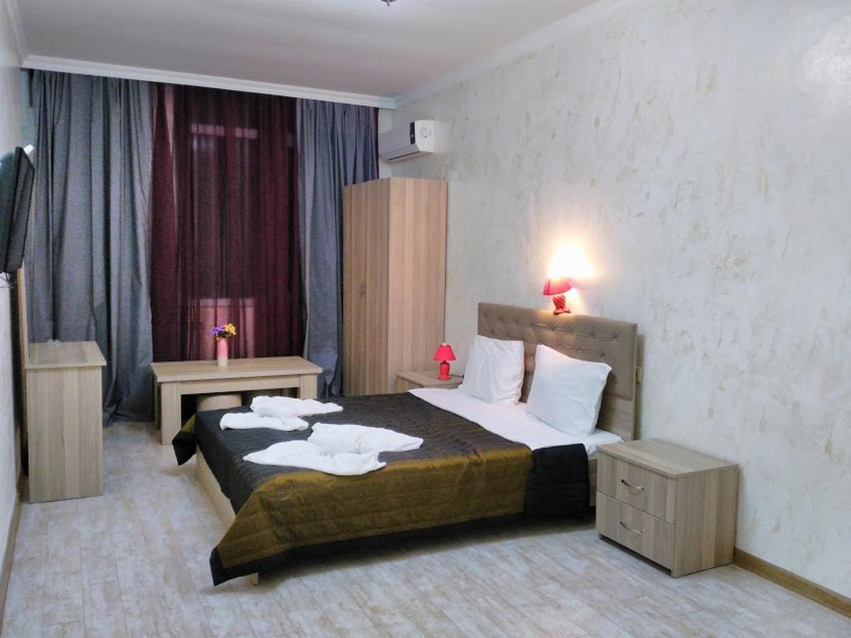 באטומי Penthouse Hotel מראה חיצוני תמונה