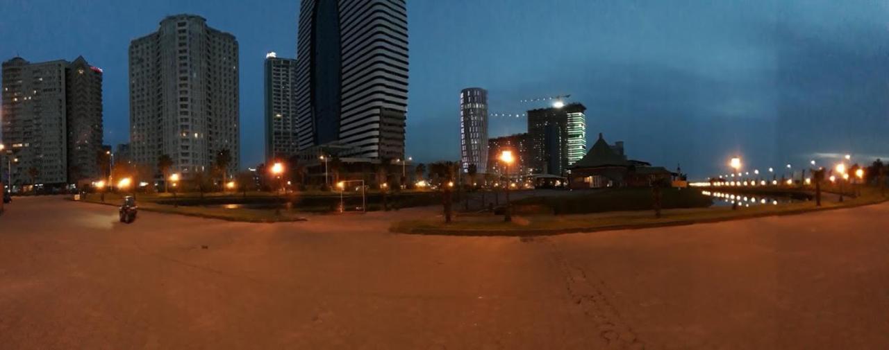 באטומי Penthouse Hotel מראה חיצוני תמונה